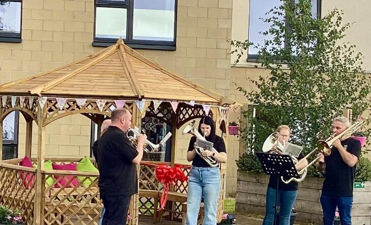 Band-In-Garden-Next-To-Bandstand