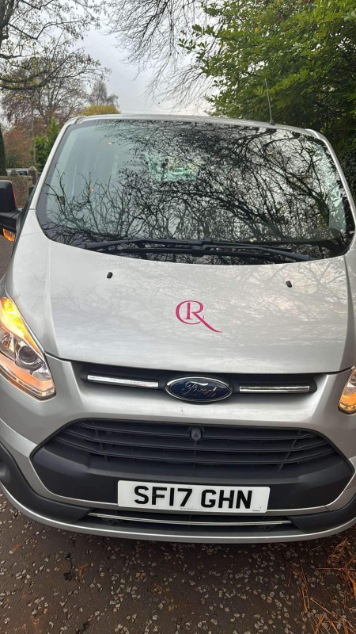 Minibus makeover for Roselea Court Care Home