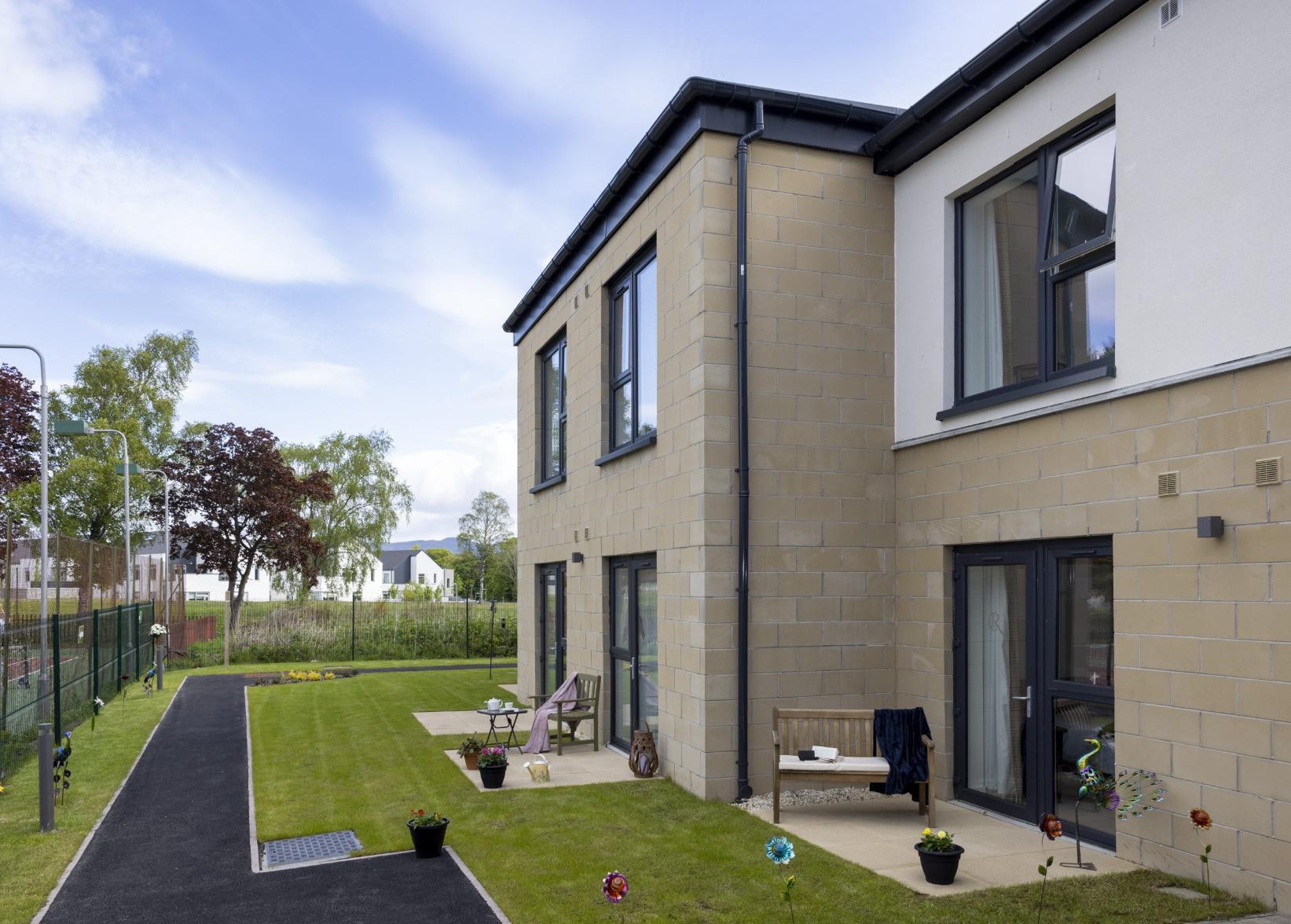 Roselea Court Care Home Exterior